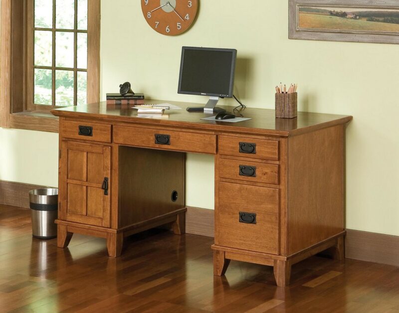 Lloyd Pedestal Desk