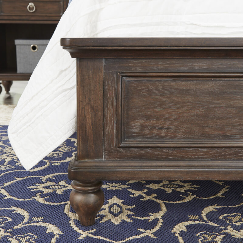 Marie Queen Bed, Nightstand and Chest