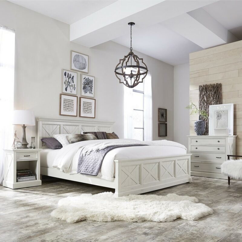 Bay Lodge King Bed, Nightstand and Chest