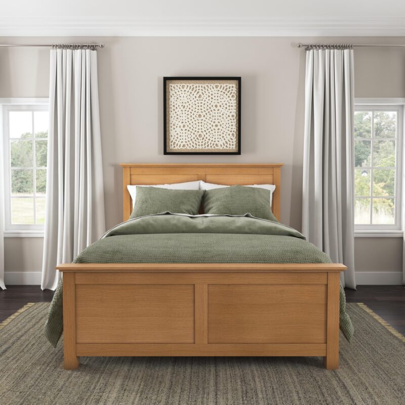 Oak Park Queen Bed