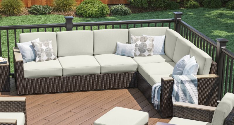 Palm Springs Outdoor 6 Seat Sectional